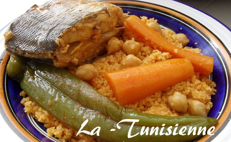 Couscous Tunisien par Zouzou_ben. Une recette de fan à retrouver dans la  catégorie Plat principal - divers sur , de  Thermomix<sup>®</sup>.